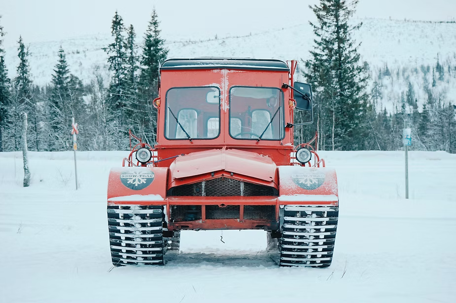 The Evolution of Snowcat Vehicles: A Brief History