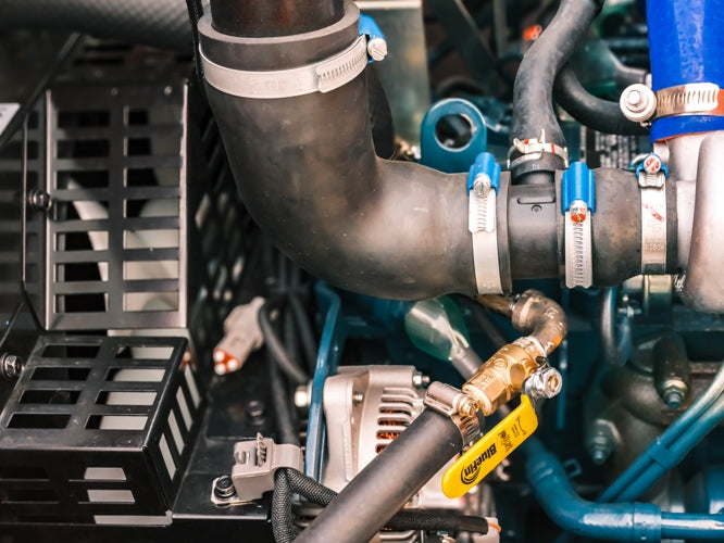 Sno Trac Kubota engine up close